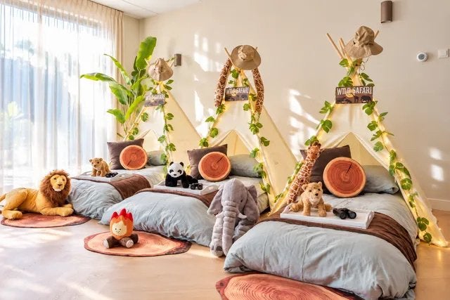 Slaapfeestje Tipi tent kinderfeestje jungle safari, Kortingskaart