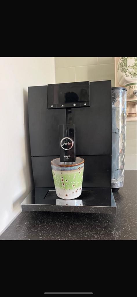 Jura ENA 4 volautomatische koffiemachine, Afneembaar waterreservoir, Espresso apparaat, Zo goed als nieuw, 2 tot 4 kopjes