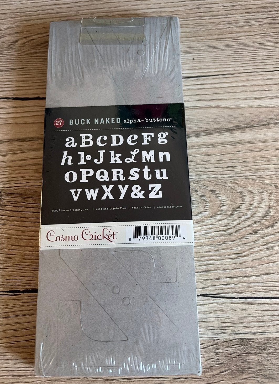 Cosmo Cricket Buck Naked Alpha-Buttons Knutselset, Hobby en Vrije tijd, Overige thema's, Nieuw, Ophalen of Verzenden, Papier of Karton