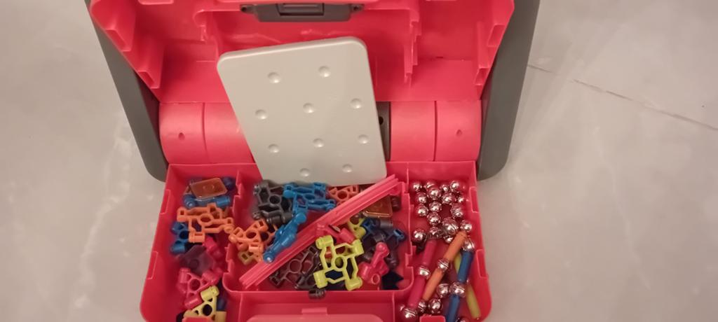 MagNext magnetisch constructiespeelgoed in opbergkoffer, Ophalen of Verzenden, Gebruikt