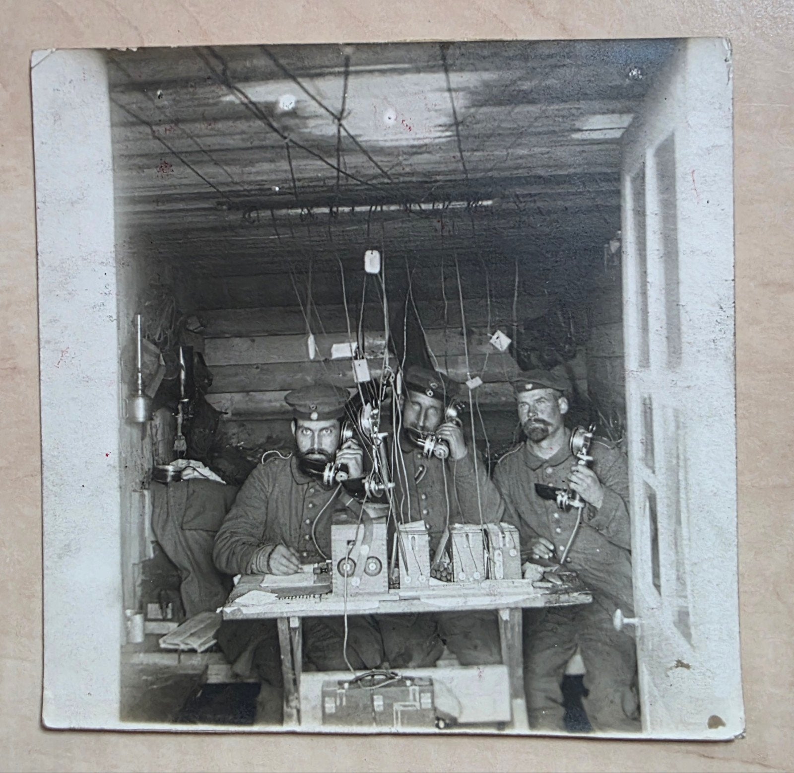 153)PERSFOTO DUITSE TELEFOONCENTRALE EERSTE WERELDOORLOG, Verzenden, Landmacht, Duitsland, Foto of Poster