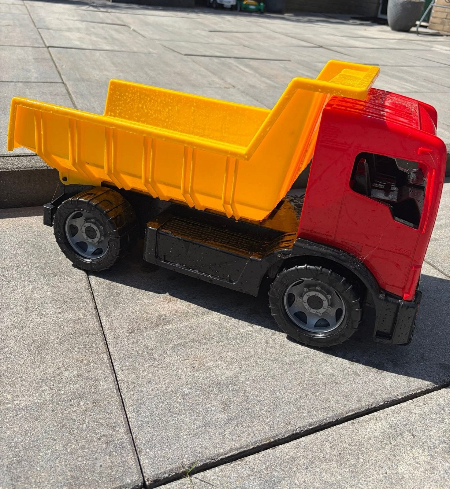 Grote rode kiepwagen speelgoed, Ophalen of Verzenden, Zo goed als nieuw