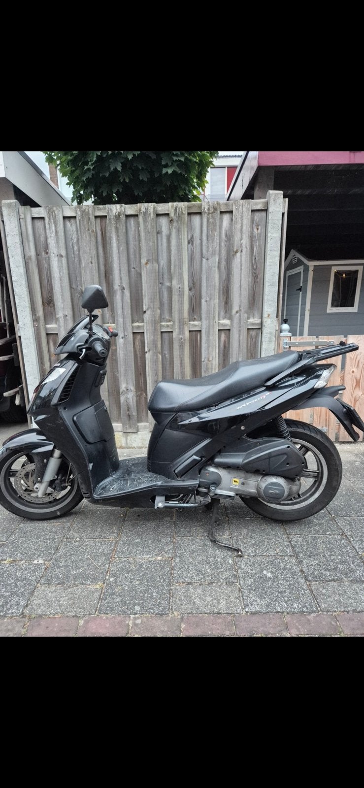 Aprilia leonardo aprilia Sportcity 300 motoracooter, Fietsen en Brommers, Ophalen of Verzenden, Gebruikt, Benzine, SR 50