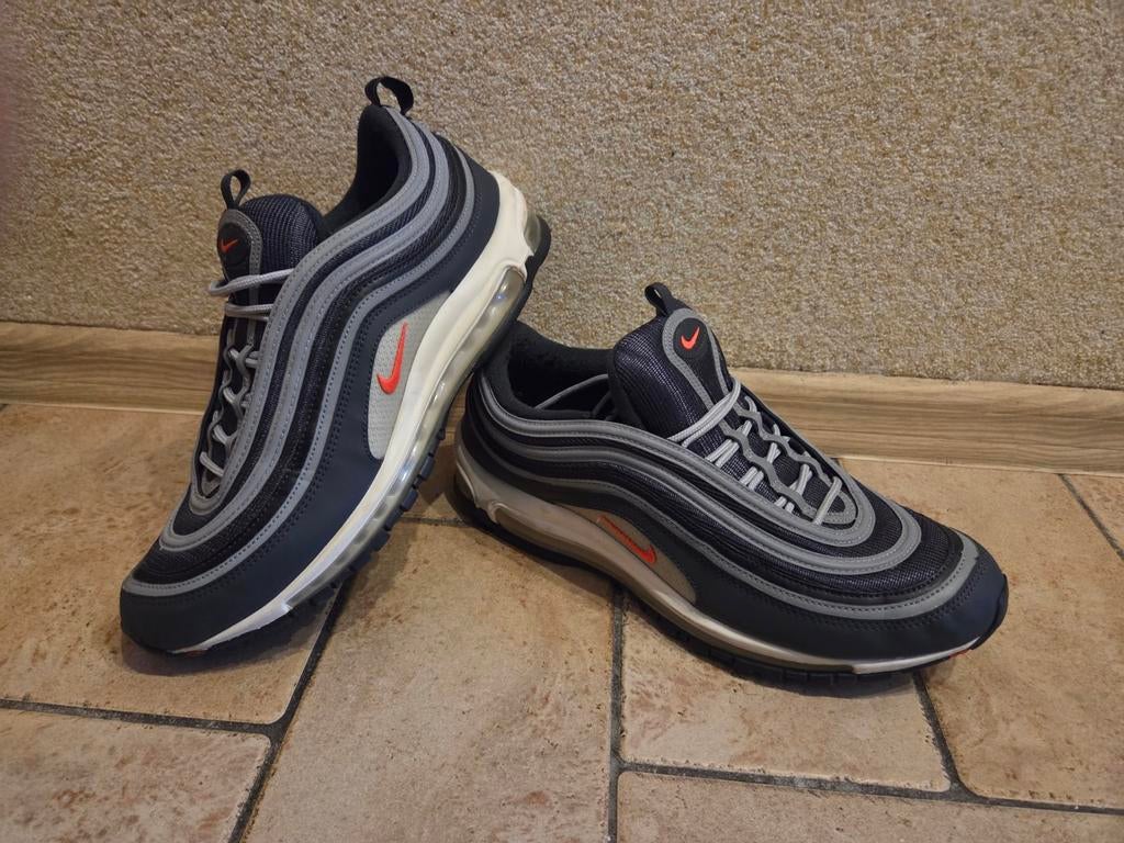 Nike maat 45,5, Kleding | Heren, Schoenen, Ophalen of Verzenden, Zo goed als nieuw, Zwart
