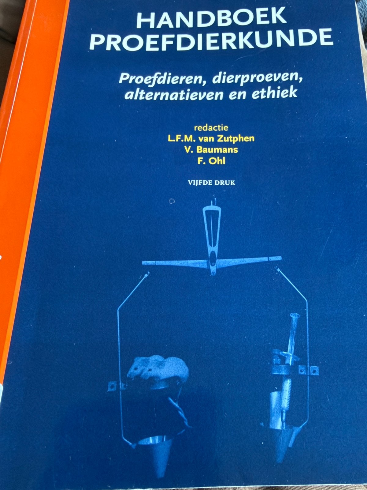 Boek Proefdierkunde – 5e druk (Zo goed als nieuw), Boeken, Ophalen of Verzenden, Zo goed als nieuw