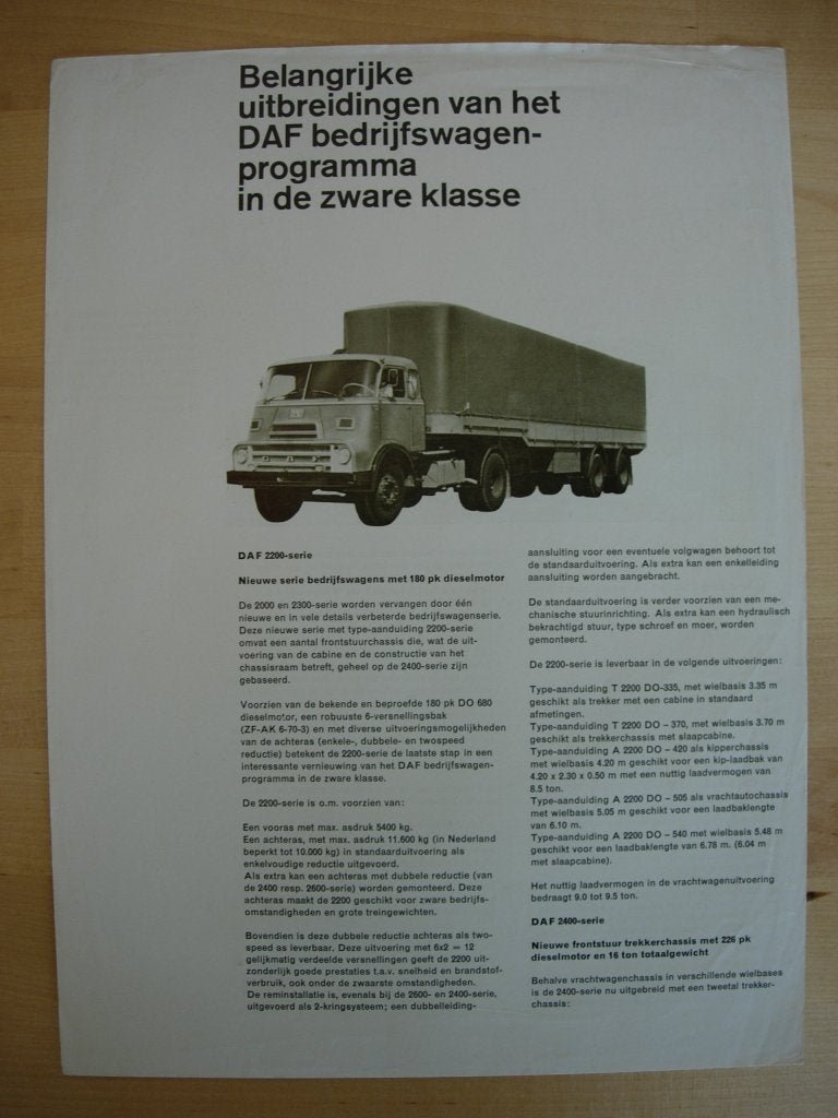 DAF 2400 2200 DO Brochure 1965 – NL, Ophalen of Verzenden, Zo goed als nieuw, Overige merken, DAF