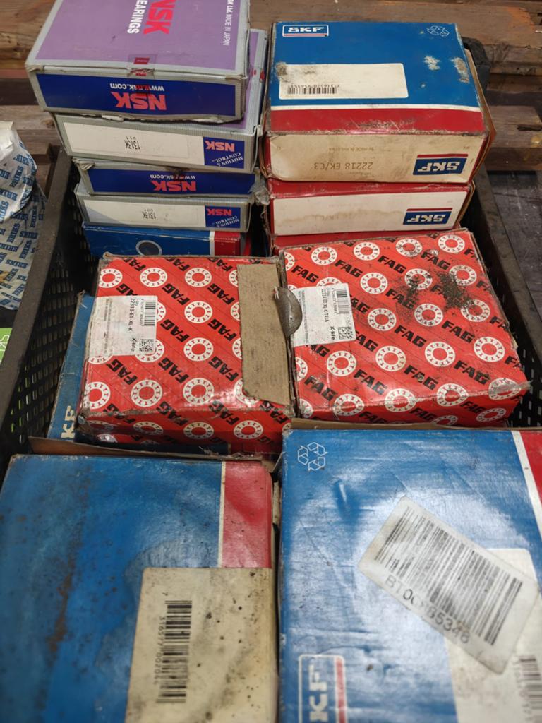Magazijn opruiming klembussen lagers SKF FAG Fenner, Ophalen of Verzenden, Zo goed als nieuw