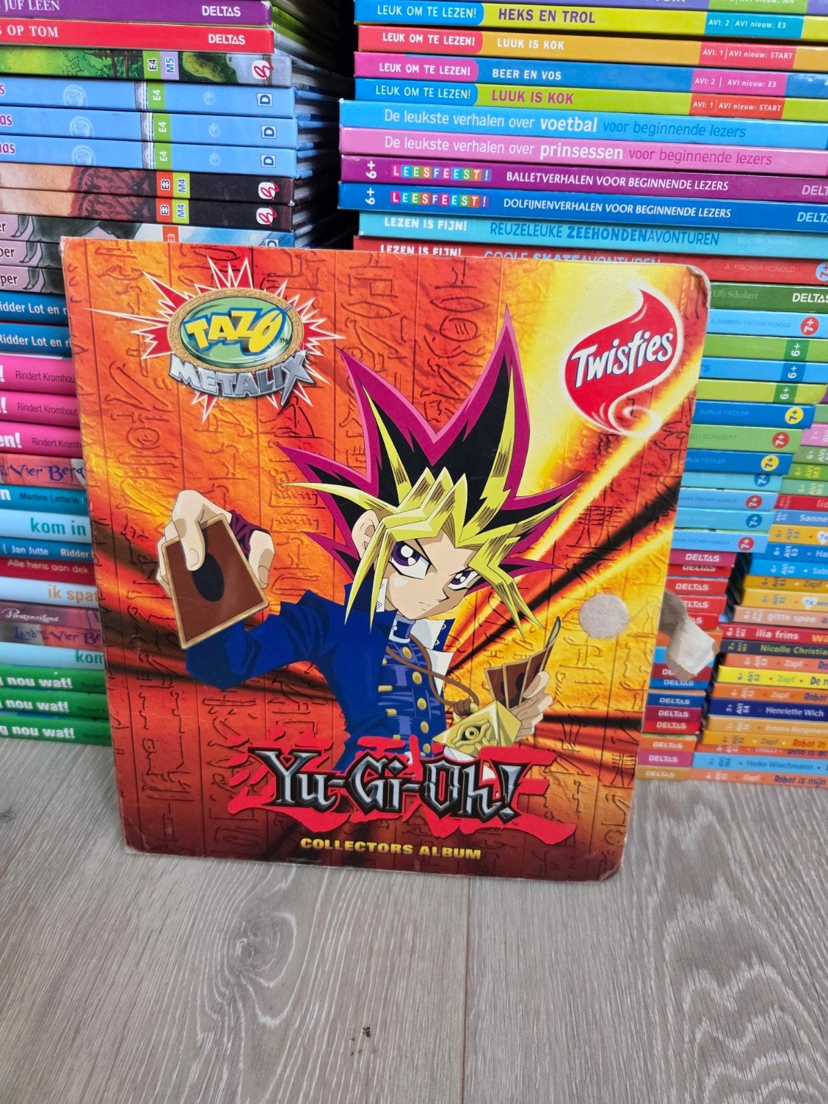 Yu-gi-oh - Collector's album - Twisties, Ophalen of Verzenden, Gebruikt