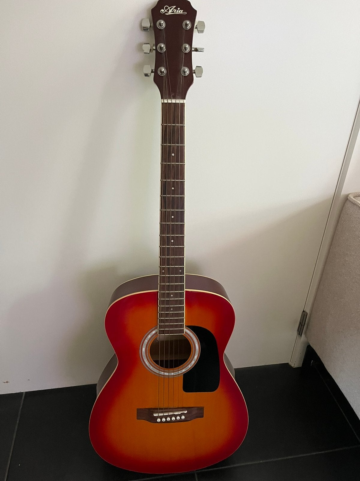Aria AFN-15CS Westerngitaar - Zo goed als nieuw, Ophalen, Zo goed als nieuw, Western- of Steelstringgitaar