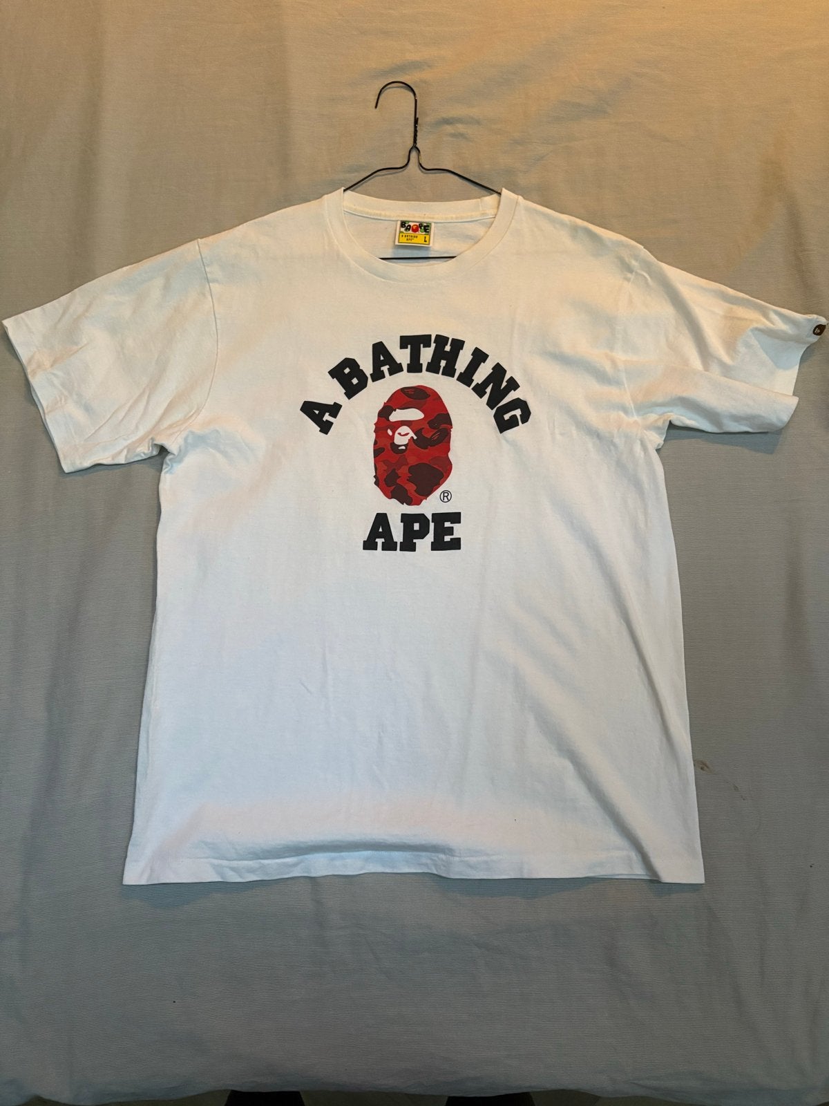 A Bathing Ape BAPE T-shirt Wit Maat L, Kleding | Heren, Verzenden, Zo goed als nieuw, Maat 52/54 (L), Wit