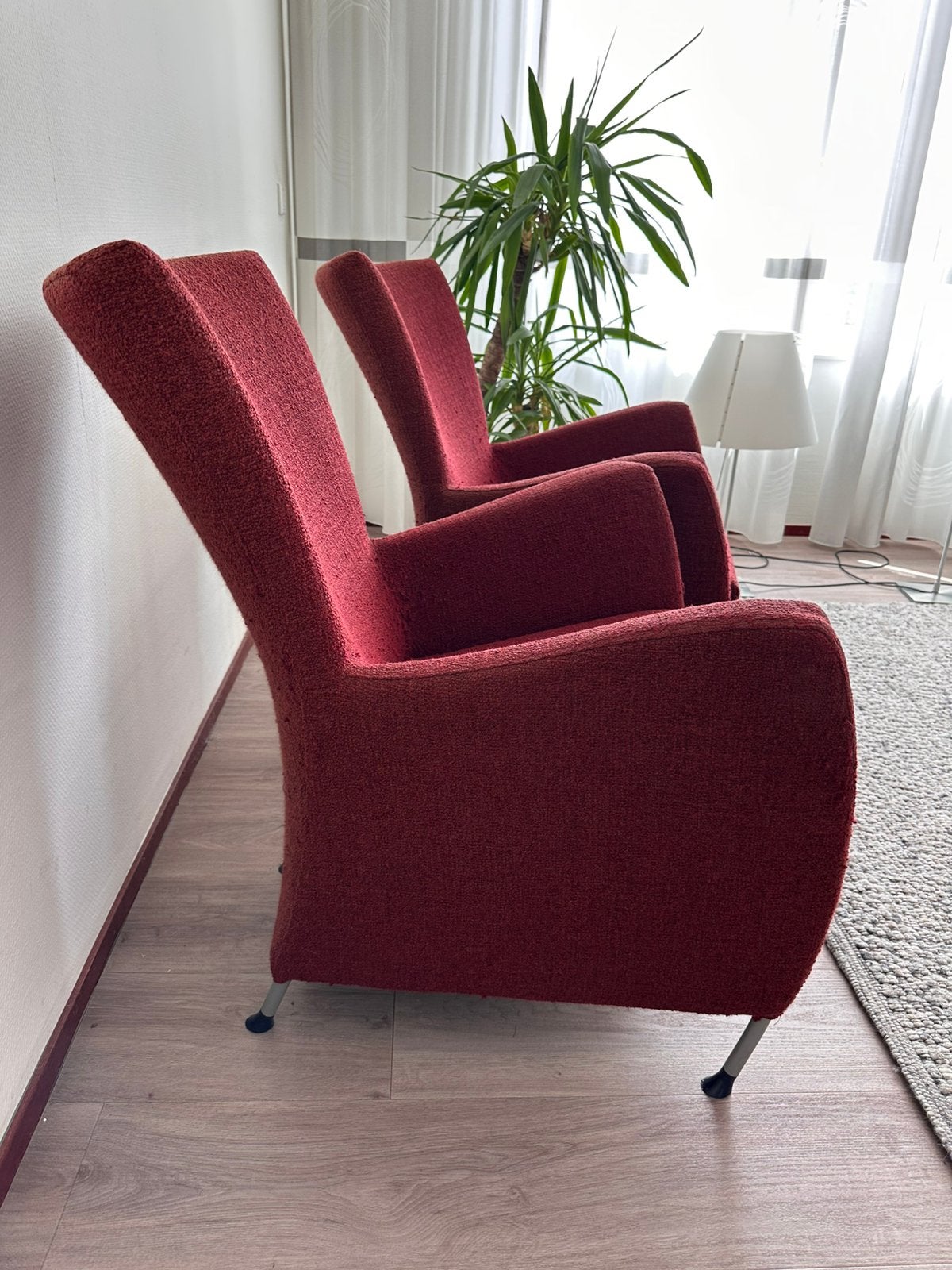 2x Rode fauteuils - Montis -klassieke Windy fauteuil, Huis en Inrichting, Fauteuils, Ophalen, Gebruikt, 75 tot 100 cm, Stof