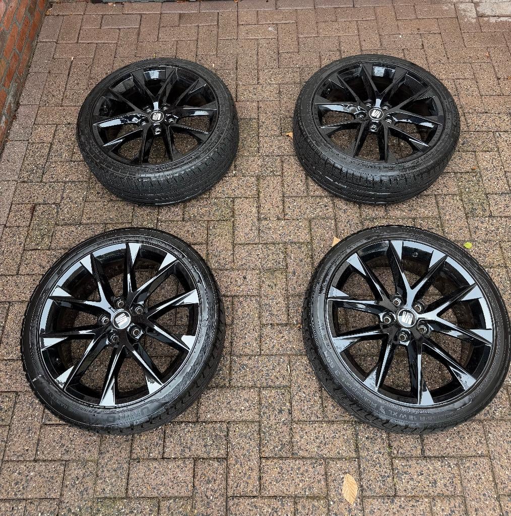 zomerset seat leon 18 inch 5x112 ET51 7.5J, Ophalen, 18 inch, Gebruikt, Banden en Velgen