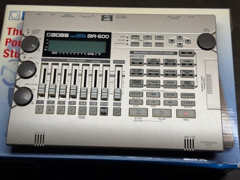 Boss BR-600 Digital Multitrack Recorder, Ophalen of Verzenden, Zo goed als nieuw, Minder dan 5 kanalen, Microfooningang