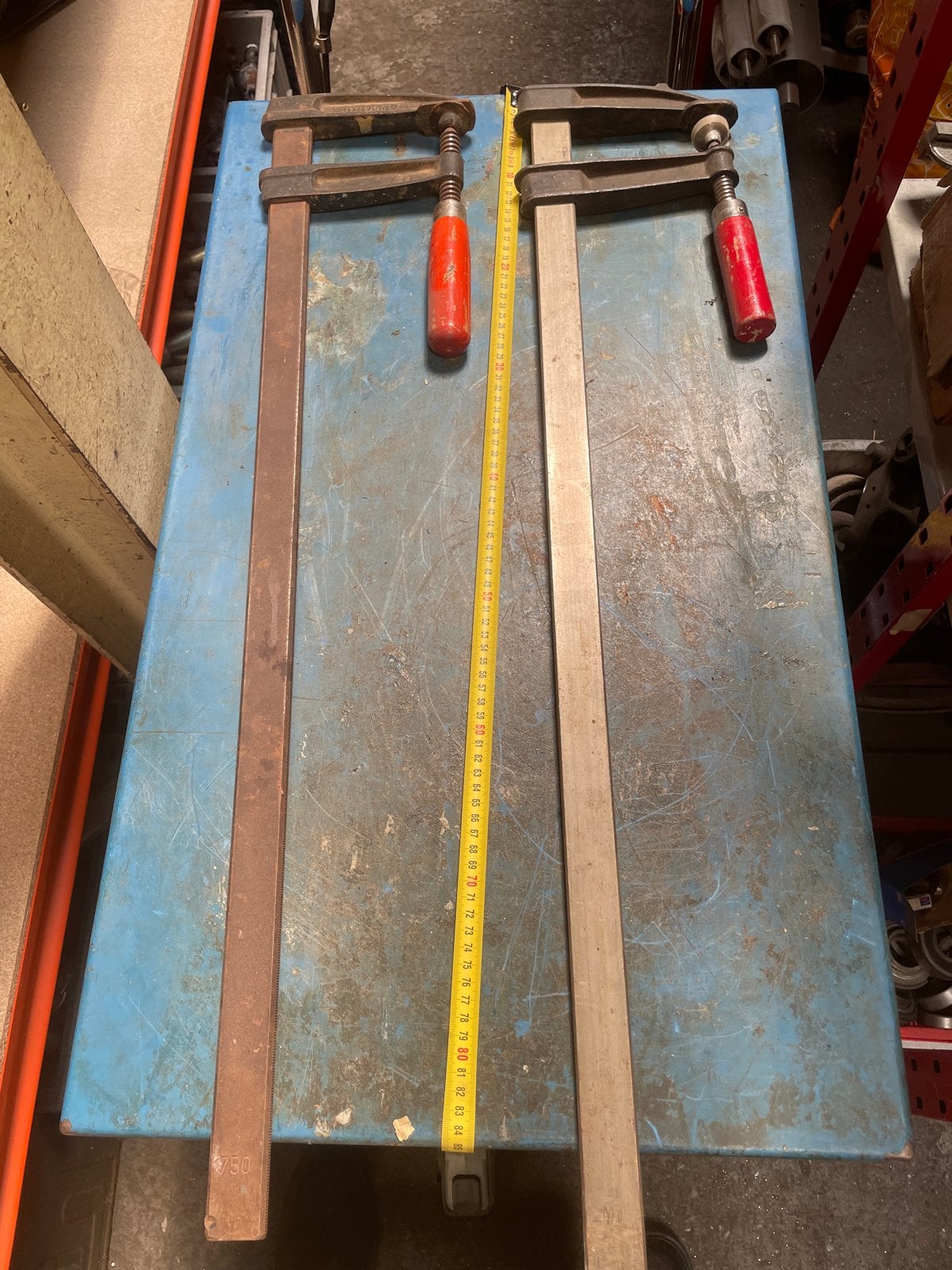 2 Grote Lijmklemmen - 1 Meter Lengte, Ophalen, Gebruikt