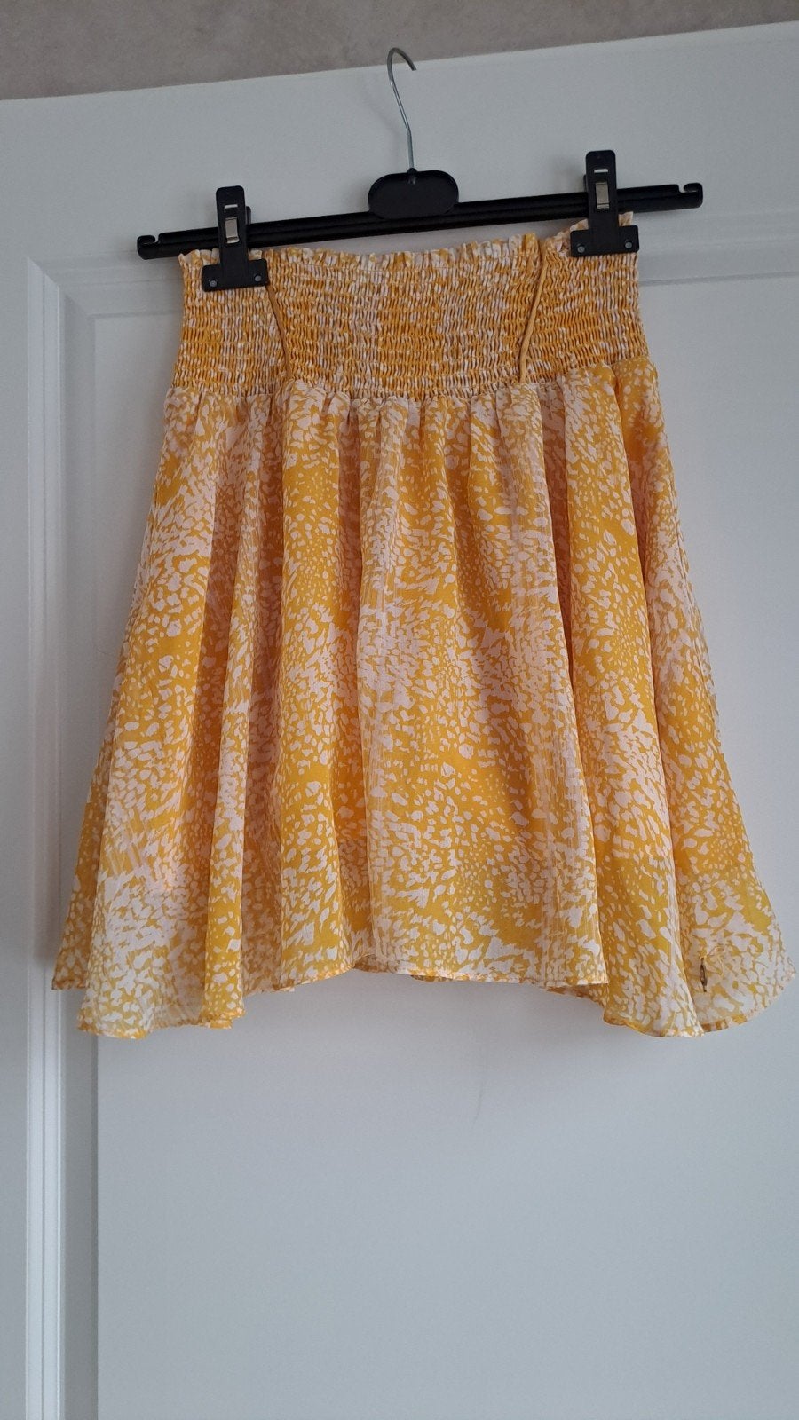 Nikkie zomer rokje maat 32 met vrolijke print, Kleding | Dames, Geel, Ophalen of Verzenden, Zo goed als nieuw, Nikkie