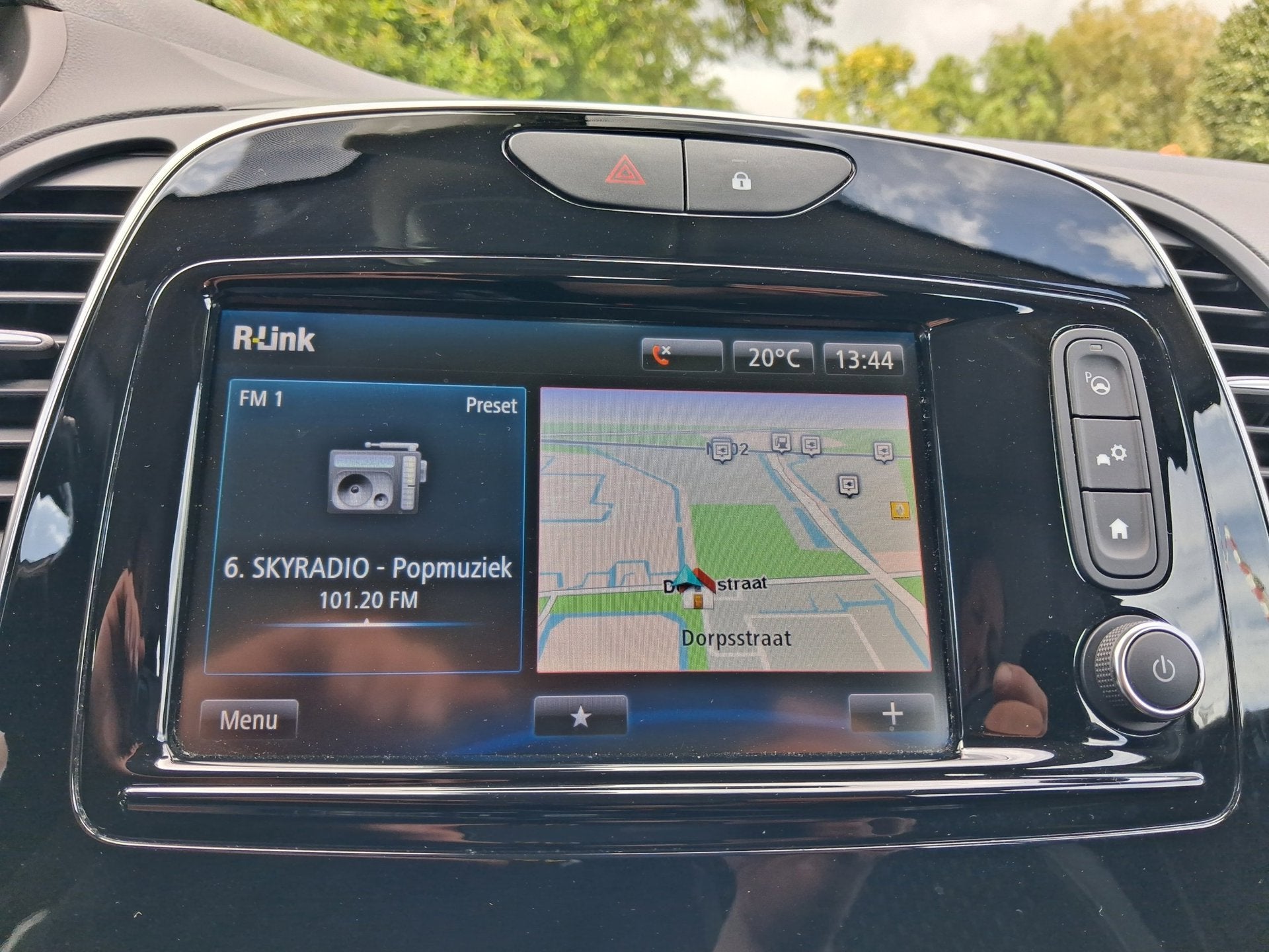 Foto 22 van Renault Captur 0.9 TCe Intens LED clima Navi pdc lage km ALL