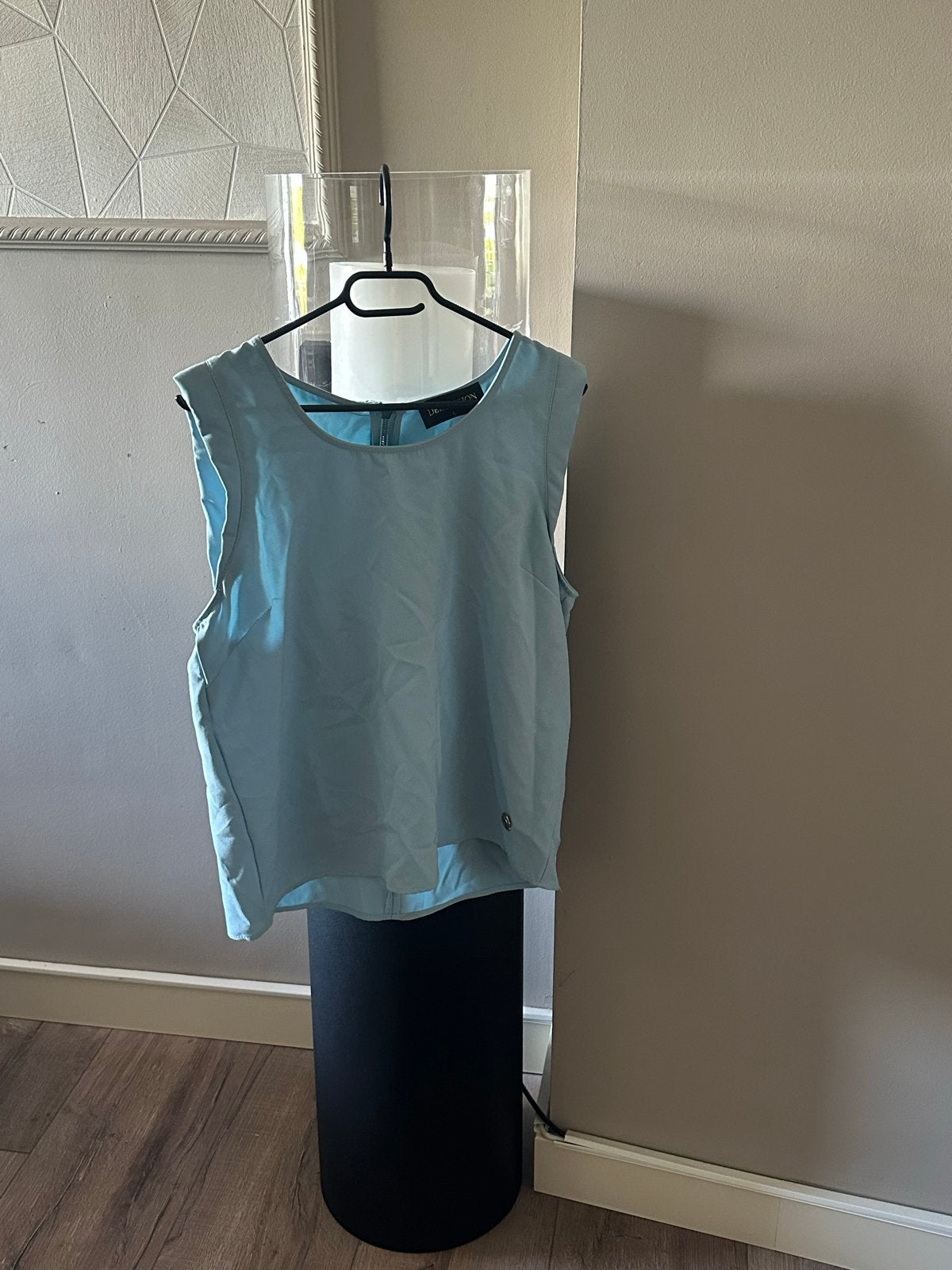 Delousion top in lichtblauw, Blauw, Maat 42/44 (L), Ophalen of Verzenden, Zo goed als nieuw