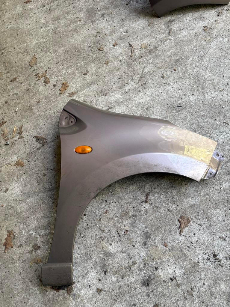 Rechts voor spatbord suzuki alto bj 2009/2014 kleurcode ZKW, Ophalen of Verzenden
