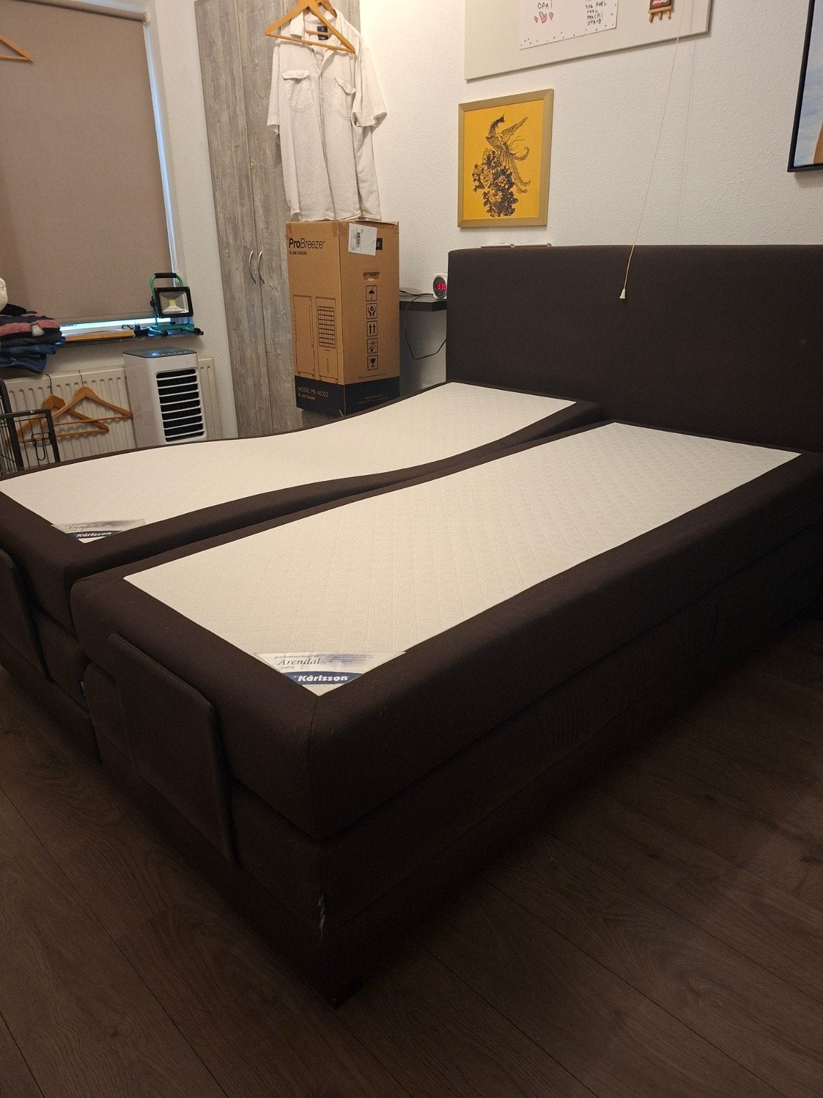 Karlsson Arendal Tweepersoons Boxspring - elektrisch, Bruin, Tweepersoons, Ophalen of Verzenden, 200 cm