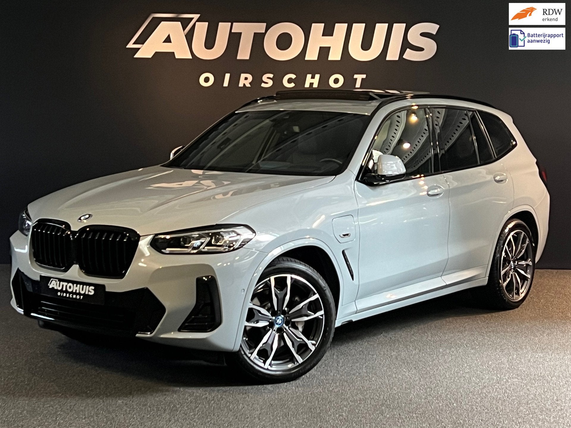 BMW X3 XDrive30e High Executive Edition M Pano/ Memory stoel