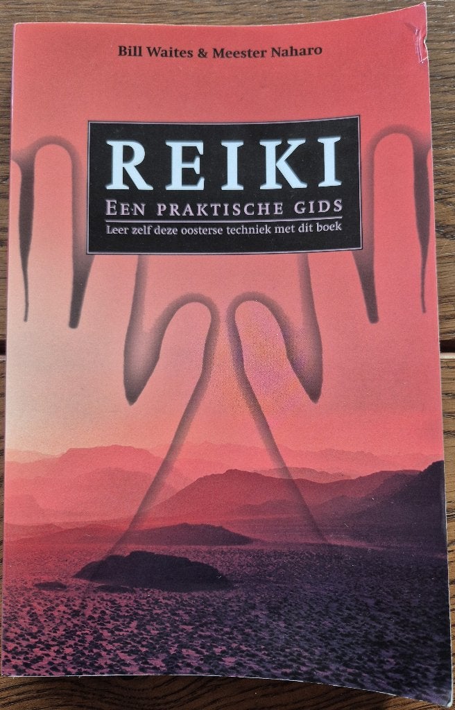 Boek Reiki van Bill Waites & Meester Naharo, Boeken, Gelezen, Achtergrond en Informatie, Spiritualiteit algemeen, Ophalen of Verzenden