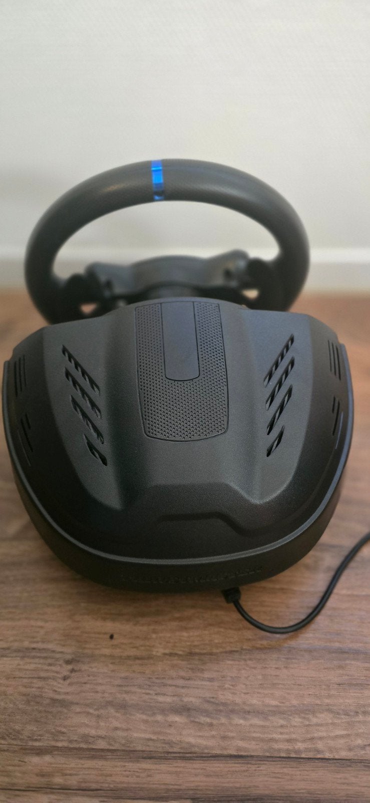 Foto 6 van Thrustmaster T300 RS GT met handrem en racestuurstandaard