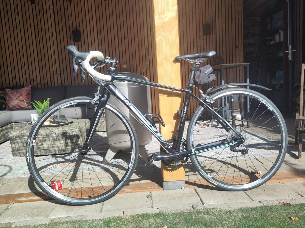 Prachtige wielrenfiets Avail - weinig gebruikt, Fietsen en Brommers, Fietsen | Racefietsen, Aluminium, Zo goed als nieuw, Meer dan 20 versnellingen