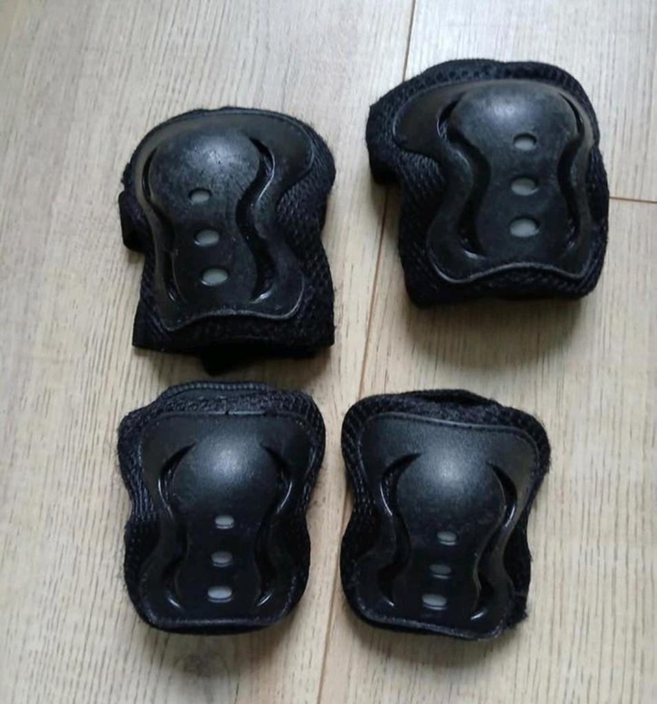 Knie en elleboog bescherming maat s, Ophalen of Verzenden, Bescherming