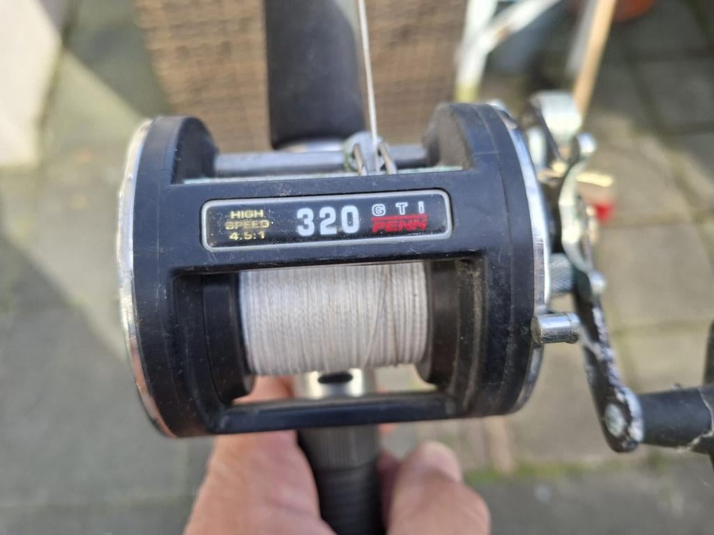 Penn Reel GTI 320 met Shakespeare Ugly Stik hengel, Ophalen of Verzenden, Gebruikt, Complete hengel