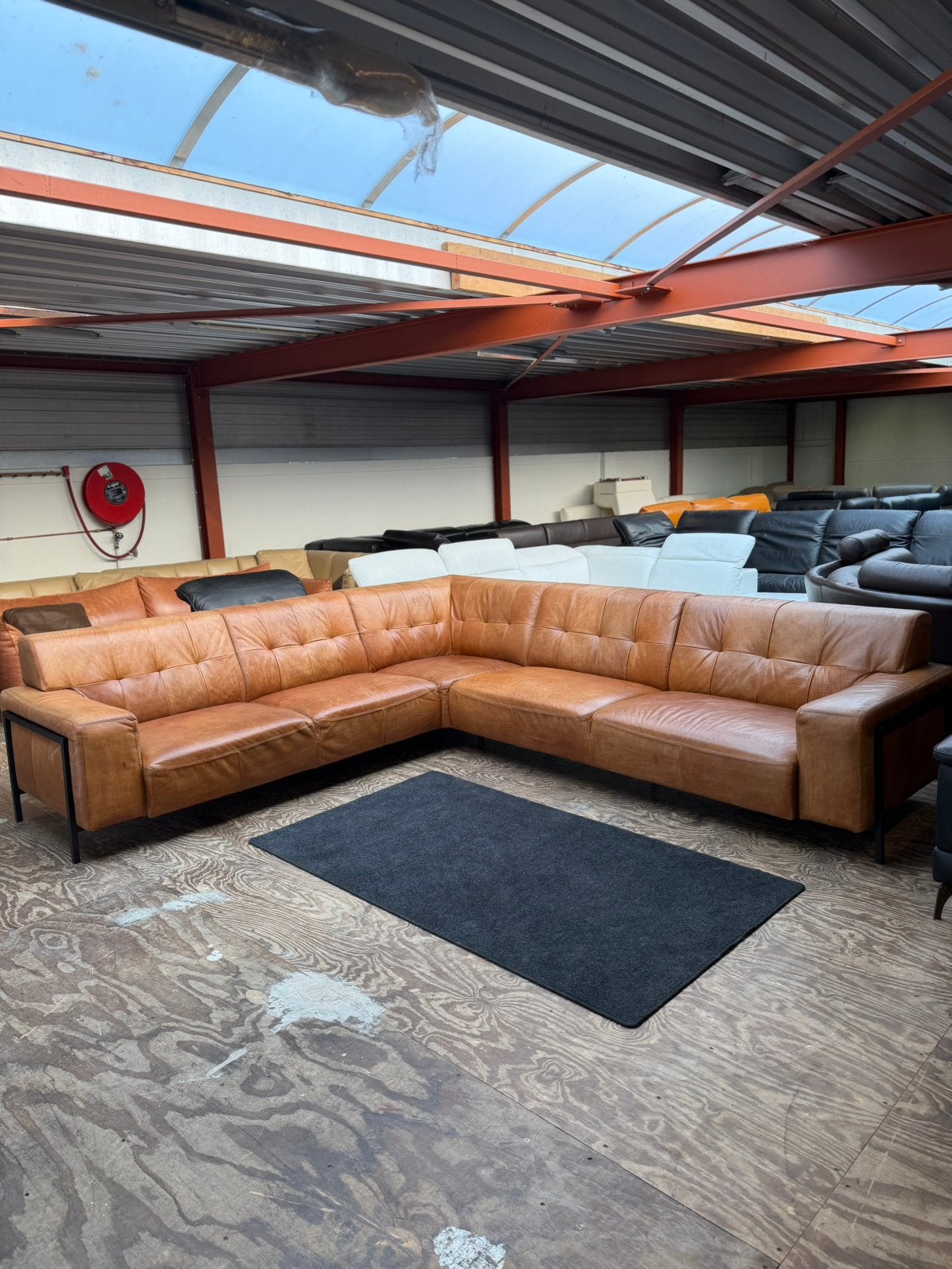 Cognac kleur leren hoekbank industriële bank bankstel, 2871SK, Verzenden, Mariansoliak8@gmail.com, Zo goed als nieuw
