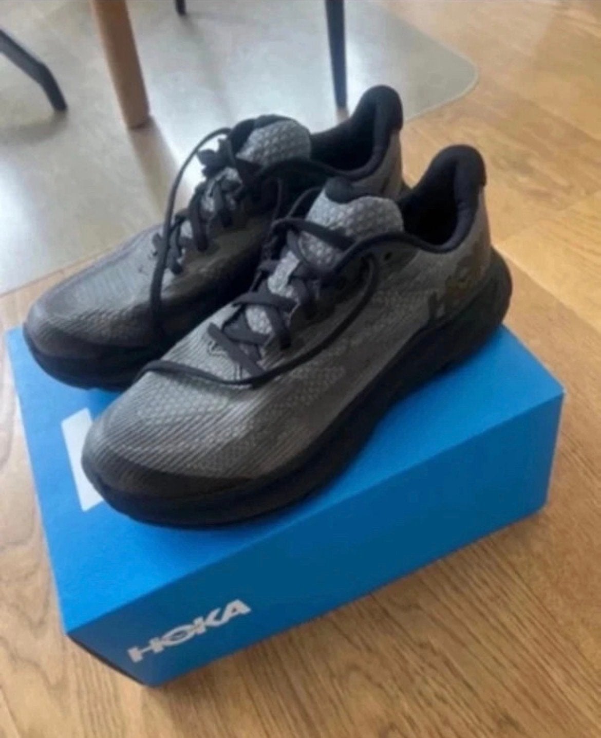 Hoka Clifton 9 hardloopschoenen - Maat 40 - Zo goed als nieu, Ophalen of Verzenden, Zo goed als nieuw, Sportschoenen