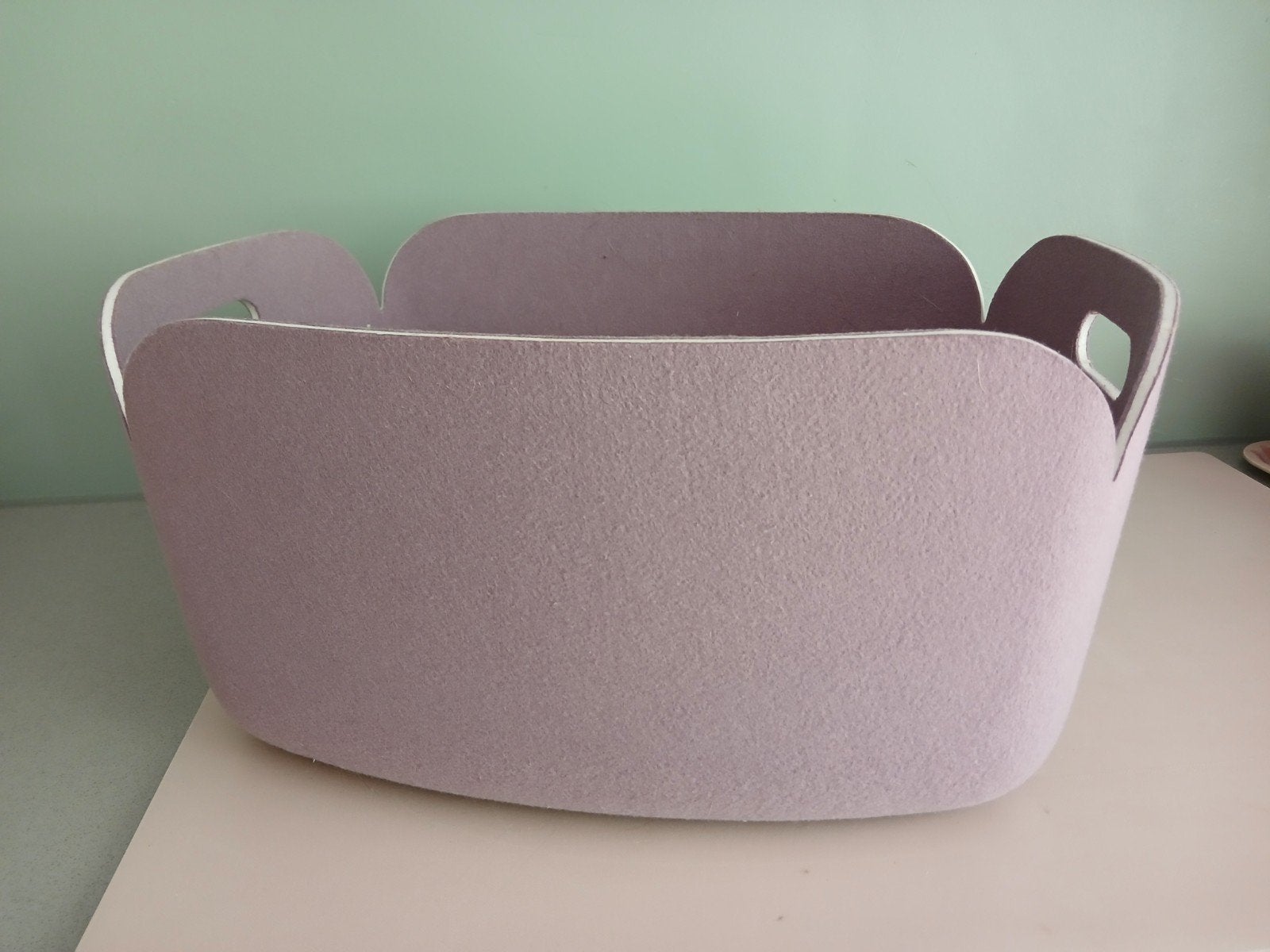 Muuto Restore opbergmand - lila, Huis en Inrichting, Ophalen, Zo goed als nieuw, Rond