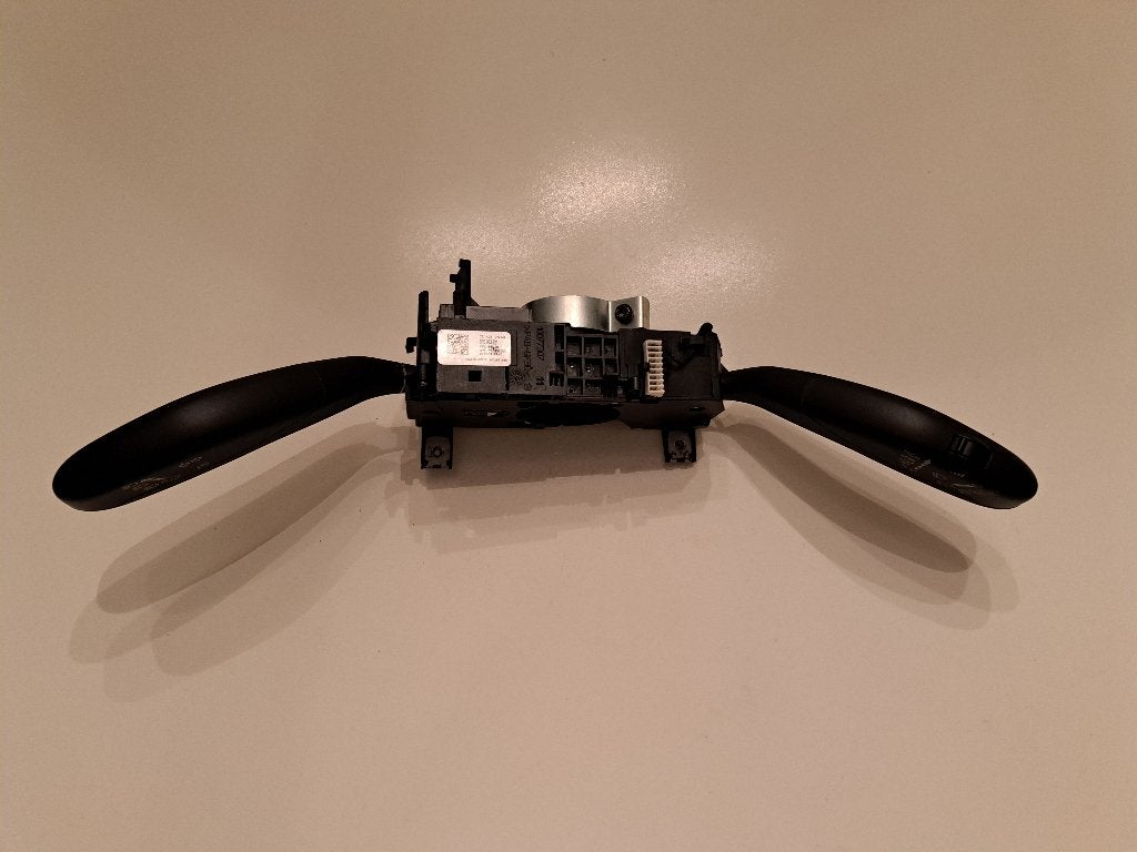 Originele stuurkolom schakelaar Volkswagen 6R0953521, Ophalen of Verzenden, Gebruikt, Volkswagen
