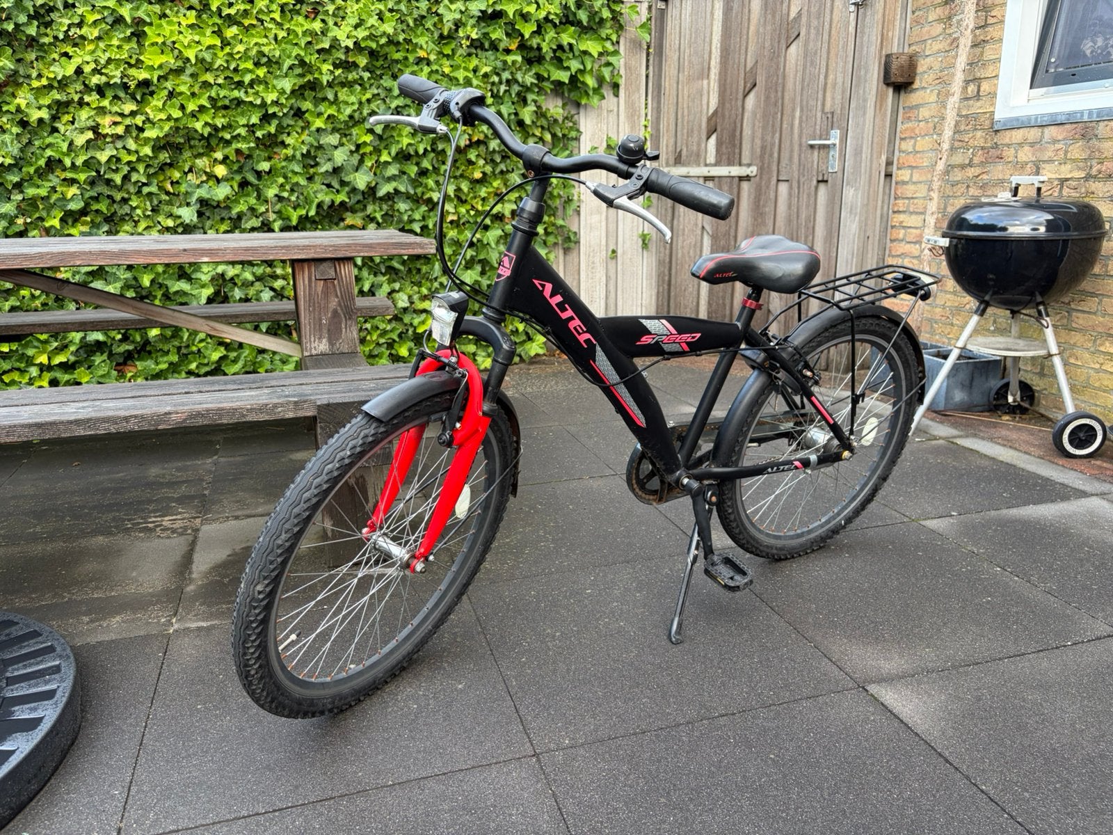 Te koop stoere kinderfiets Altec 24inch, Ophalen, Gebruikt, Terugtraprem, 20 inch of meer