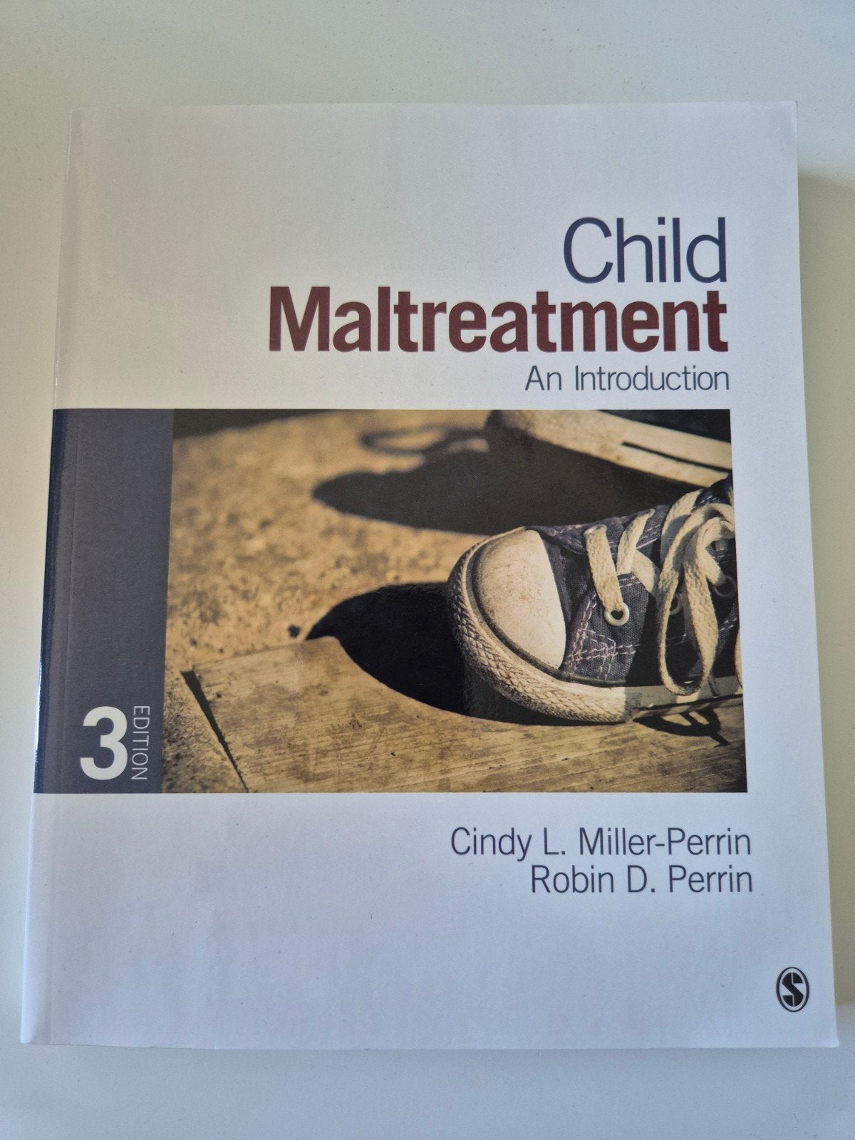 Child Maltreatment: An Introduction (3rd Edition), Boeken, Studieboeken en Cursussen, Cindy L. Miller-Perrin, Robin D. Perrin