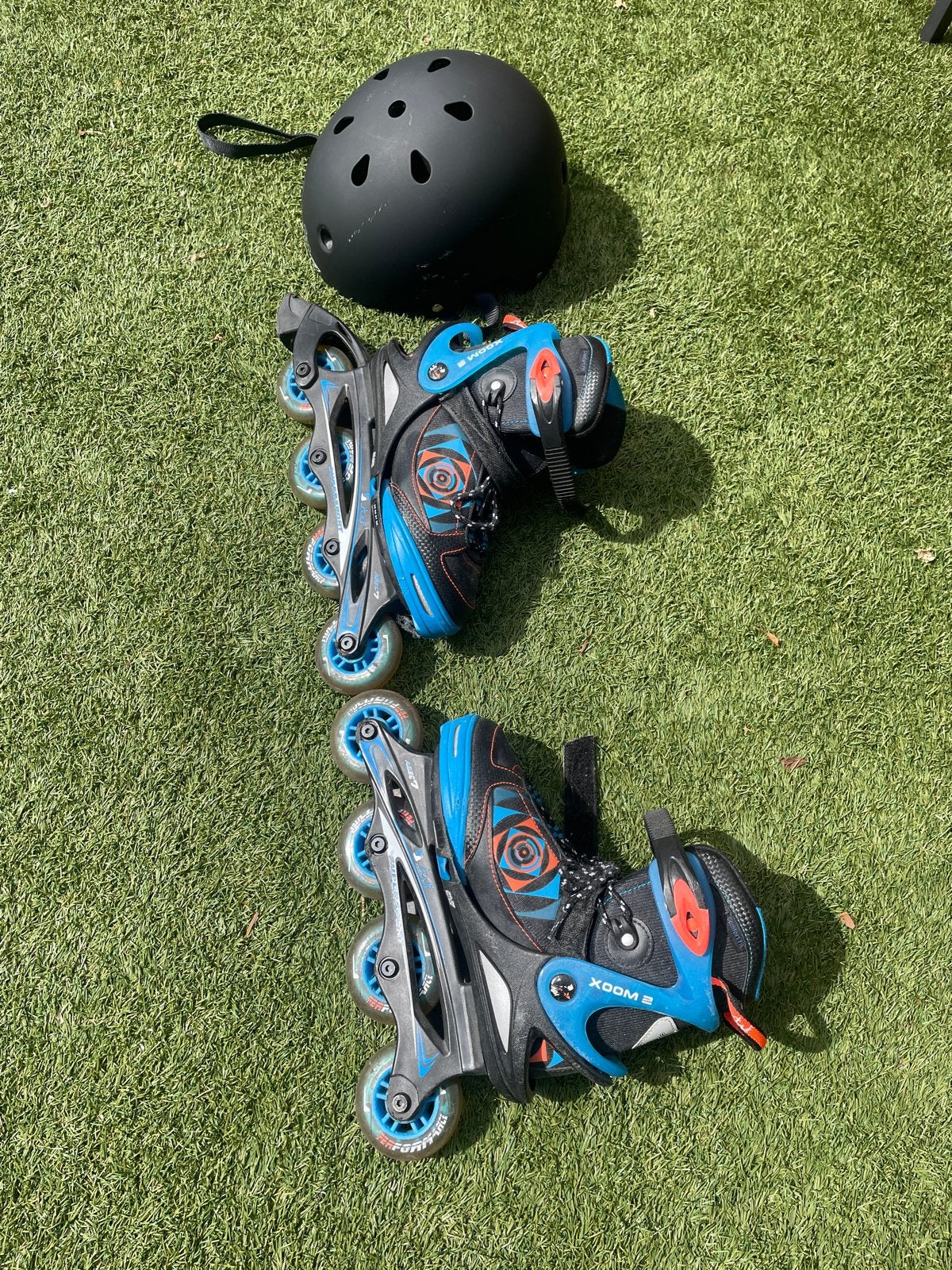 Powerslide Xoom 2 inline skates met helm - verstelbaar, Verstelbaar, Kinderen, Ophalen of Verzenden, Zo goed als nieuw