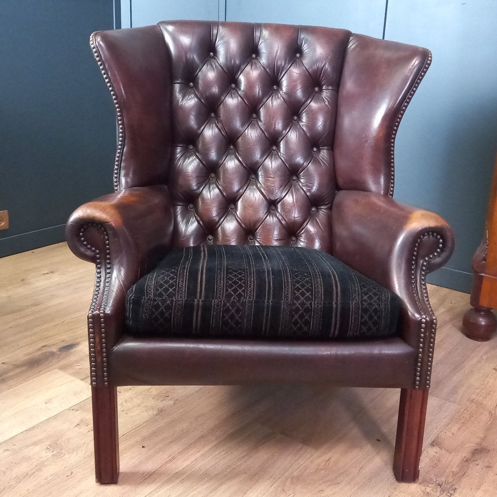2x Chesterfield Wingback Fauteuil prijs p/st., Ophalen of Verzenden, Gebruikt, 75 tot 100 cm, 75 tot 100 cm