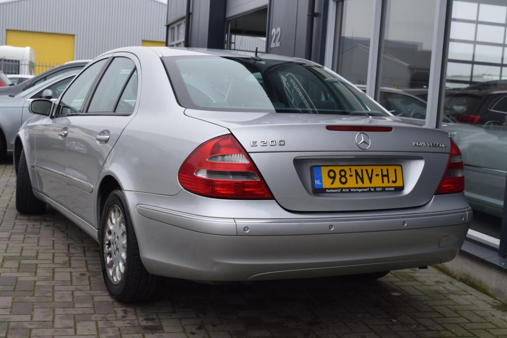Mercedes-Benz E-klasse 200 K. Elegance | Automaat | Cruise |, Automaat, Gebruikt, Zwart, 4 cilinders