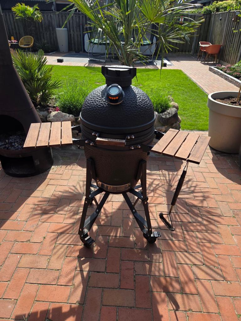Kamado Bastard Urban medium complete, Ophalen