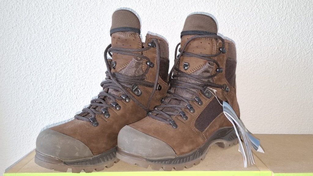 Meindl bergschoenen/trekkingschoenen maat 40/41 – nieuw, Ophalen, Nieuw, Schoenen