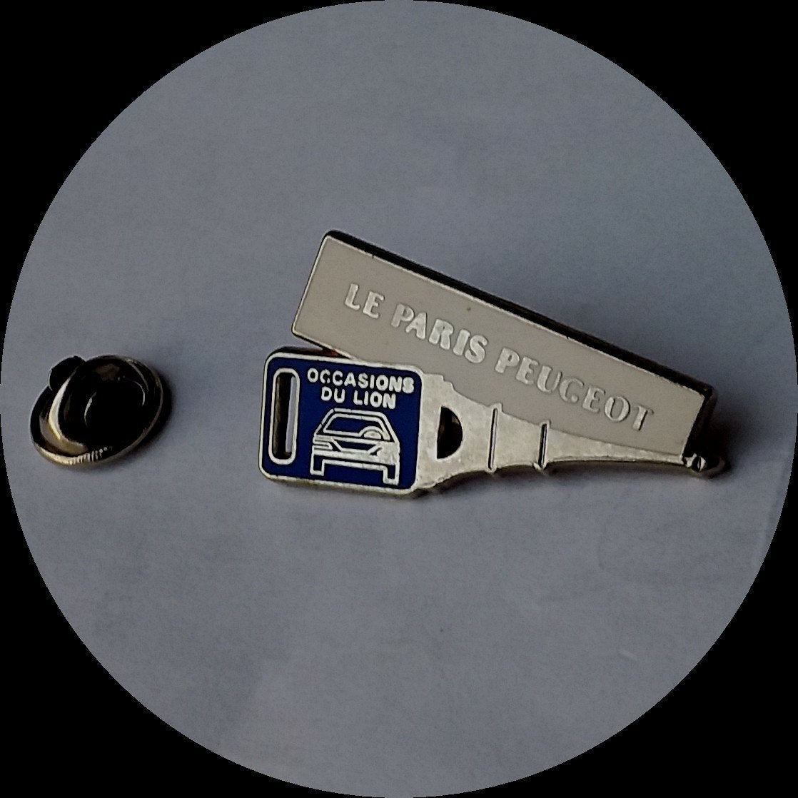 PEUGEOT, Occasions du Lyon, Ophalen of Verzenden, Zo goed als nieuw, Transport, Speldje of Pin