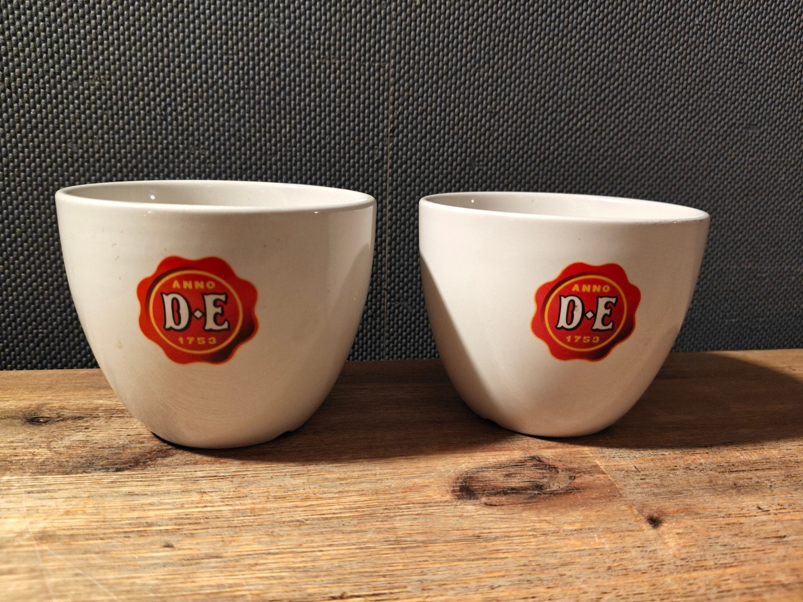 2 Douwe Egberts Anno 1753 Mosa Maastricht Holland mokken, Ophalen of Verzenden
