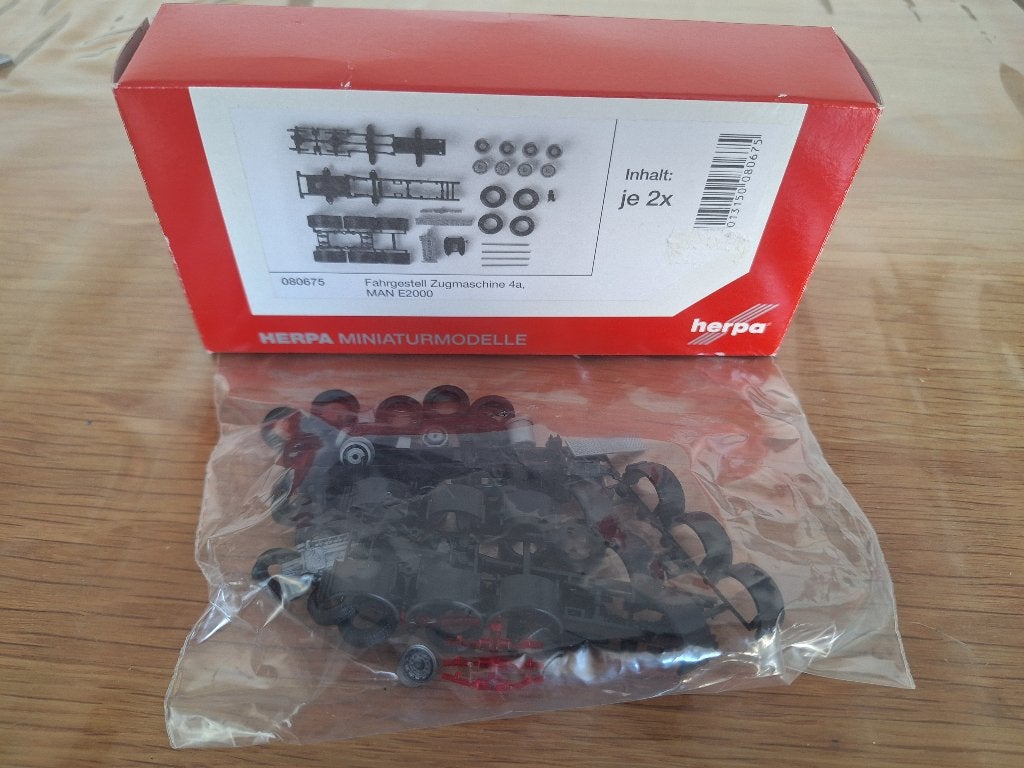 Herpa 2x MAN E2000 chassis oplegger, Ophalen, Zo goed als nieuw, Bus of Vrachtwagen, Herpa