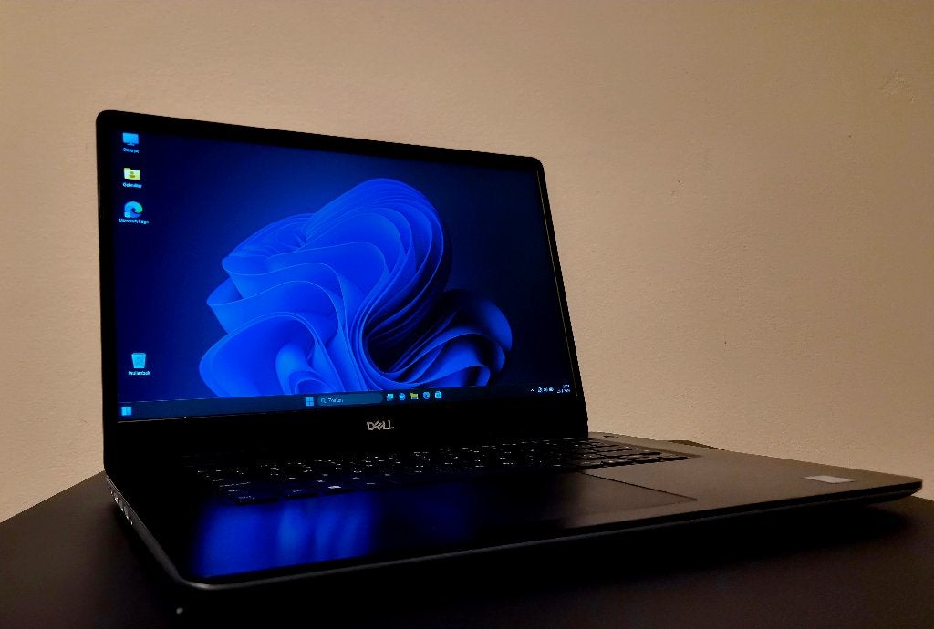 Dell Vostro 5581 [OPGEKNAPT], Computers en Software, Windows Laptops, 2 tot 3 Ghz, 8 GB, Ophalen of Verzenden, Zo goed als nieuw