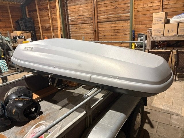 Hapro Carver 8.5 Dakkoffer, nette staat in "Swolgen Limburg", Ophalen, Gebruikt
