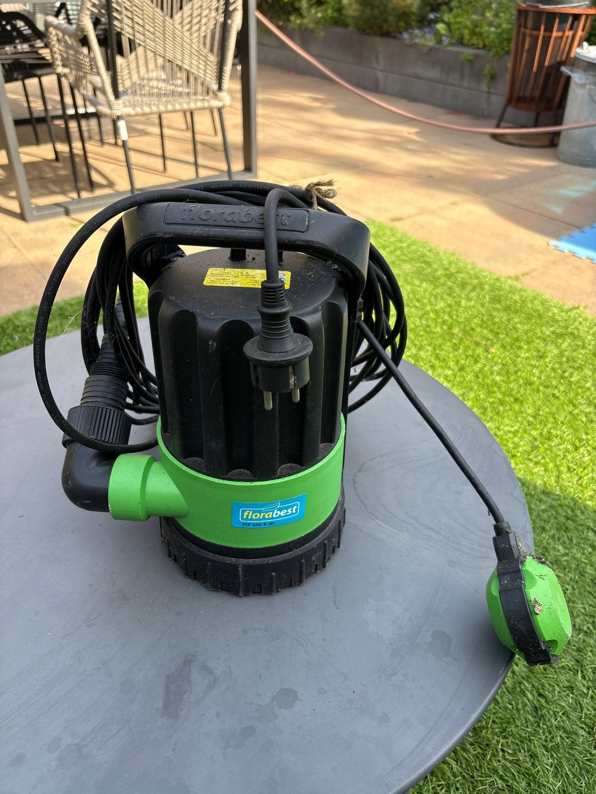 Florabest dompelpomp - Ideaal voor waterafvoer, Ophalen of Verzenden