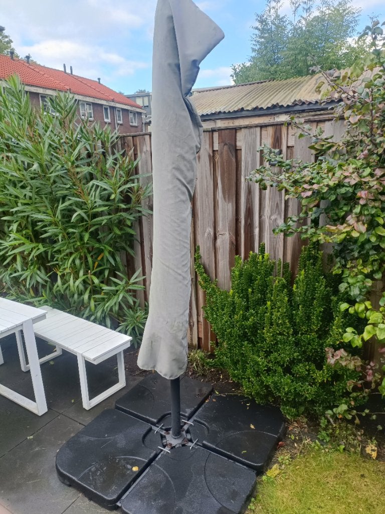 Zweefparasol, Ophalen, Gebruikt, 2 tot 3 meter, Zweefparasol