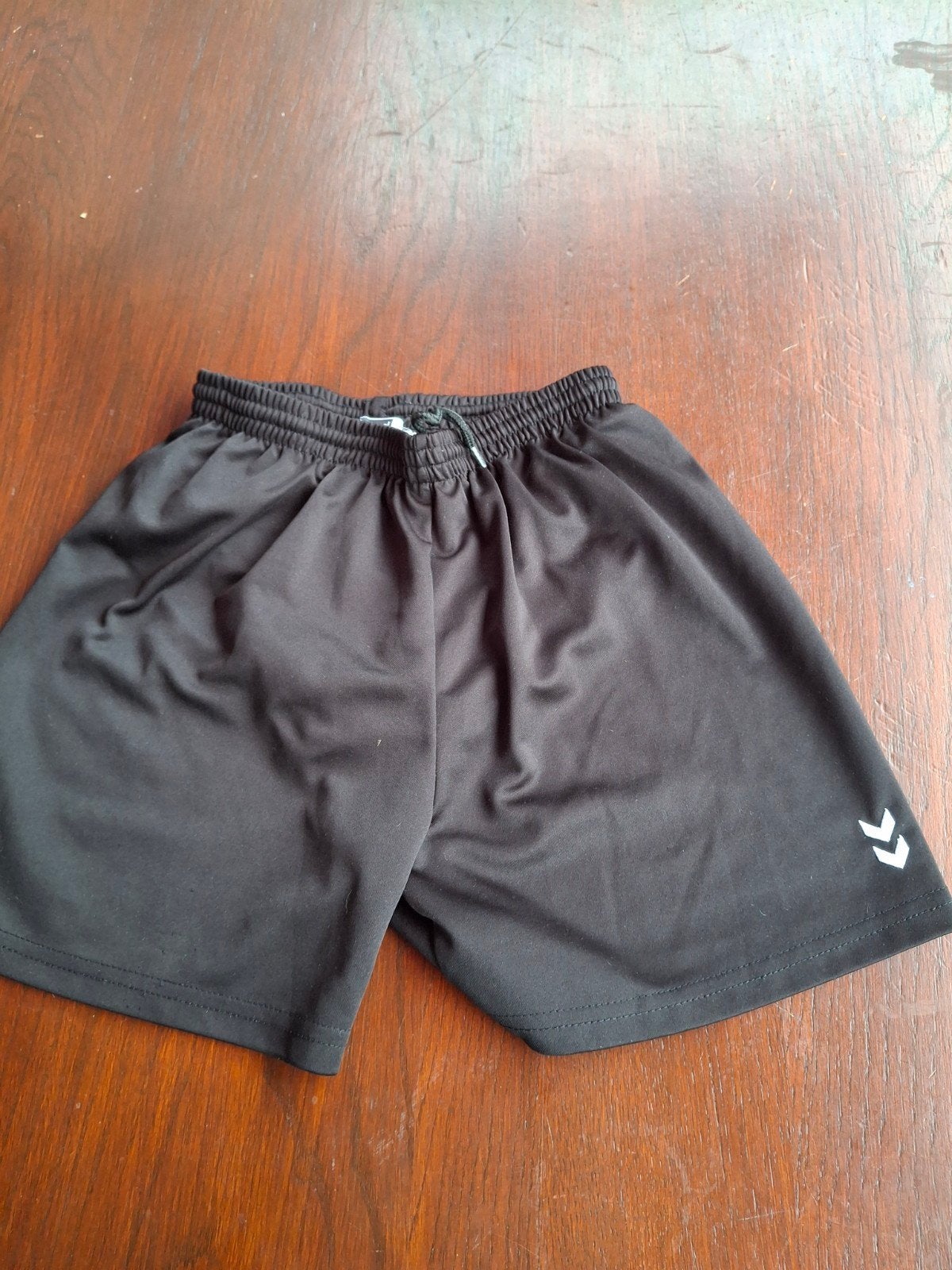 Hummel sportshorts – zwart, maat 140/152, Gebruikt, Jongen of Meisje, Sport- of Zwemkleding, Ophalen of Verzenden