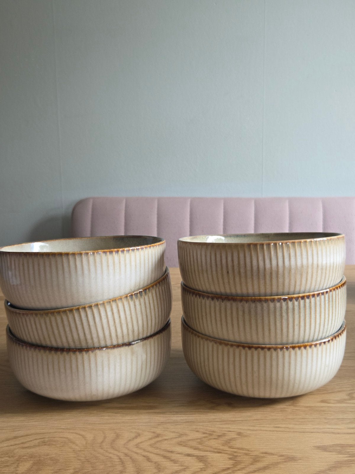 6x Leen Bakker Camille Stoneware schaaltjes Ø16,5 cm beige, Ophalen, Zo goed als nieuw, Aardewerk