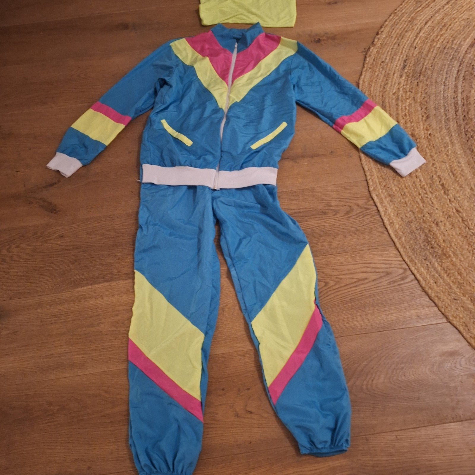 fout trainingspak 80's 90's retro gabber S/M, Maat 38/40 (M), Kleding, Boland, Verzenden